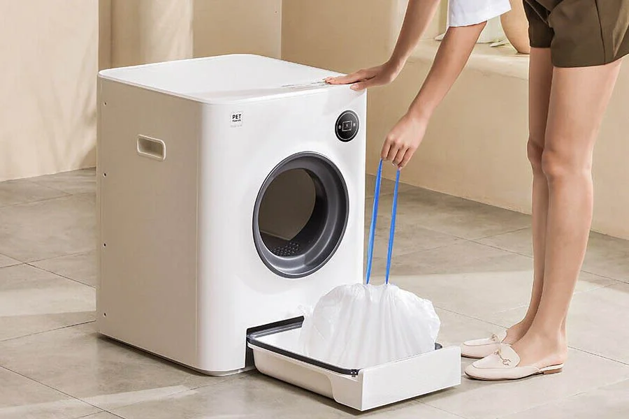 cat litter pan